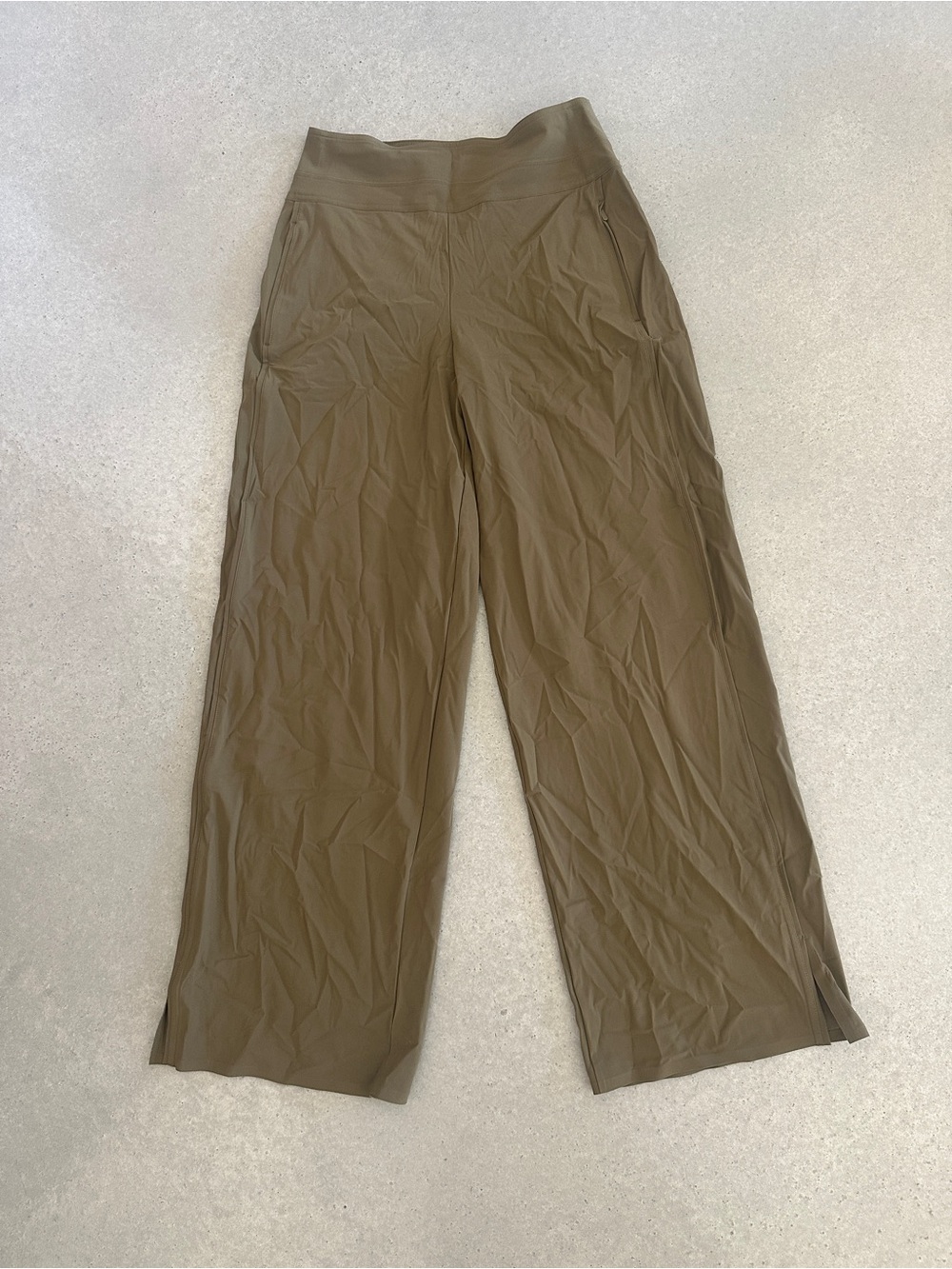 Athleta Cropped Wide-Leg Olive Green Women's Pants — Size 2
